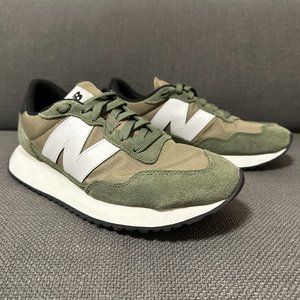 New Balance 237 Sneakers - Olive Green - Men's Size 10